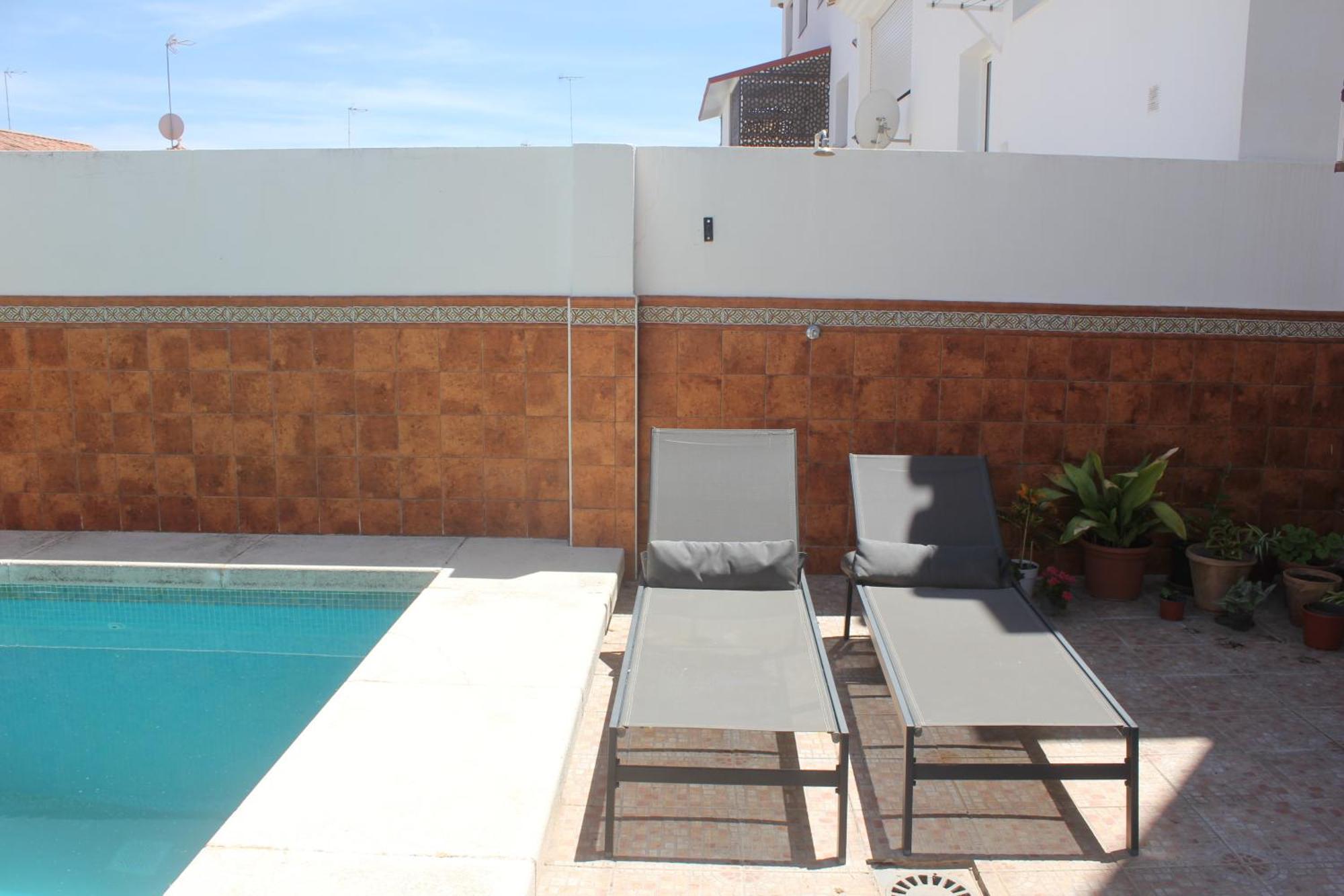 Con Piscina En Ciudad Jardin Lägenhet